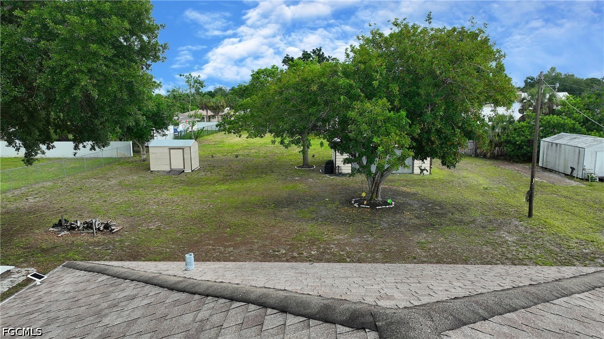 4 Bed SingleFamilyResidence for Sale in Lehigh Acres, photo 34