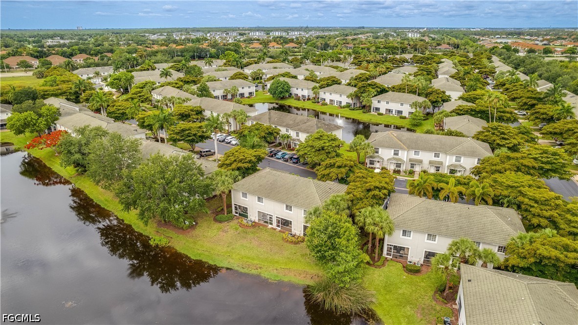 2 Bed Waterfront Home for Sale in Fort Myers, photo 34
