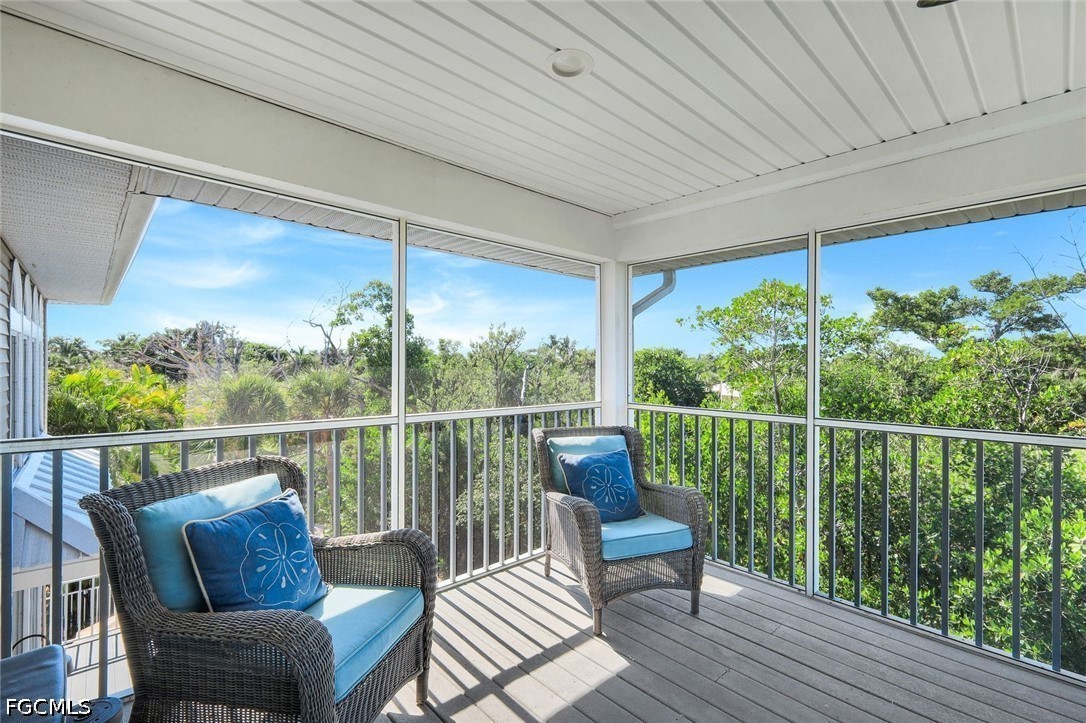 4 Bed Pool Home for Sale in Sanibel Estates, photo 34
