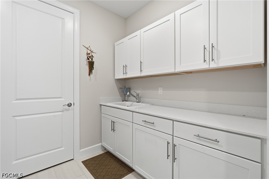 2 Bed SingleFamilyResidence for Sale in North Fort Myers, photo 34