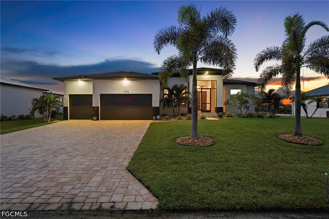 3 Bed Pool Home for Sale in Cape Royal, photo 34