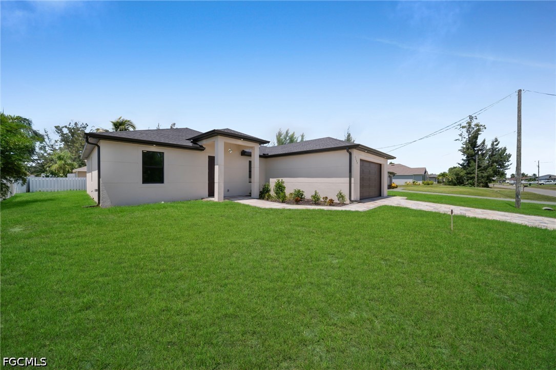 4 Bed SingleFamilyResidence for Sale in Cape Coral, photo 34