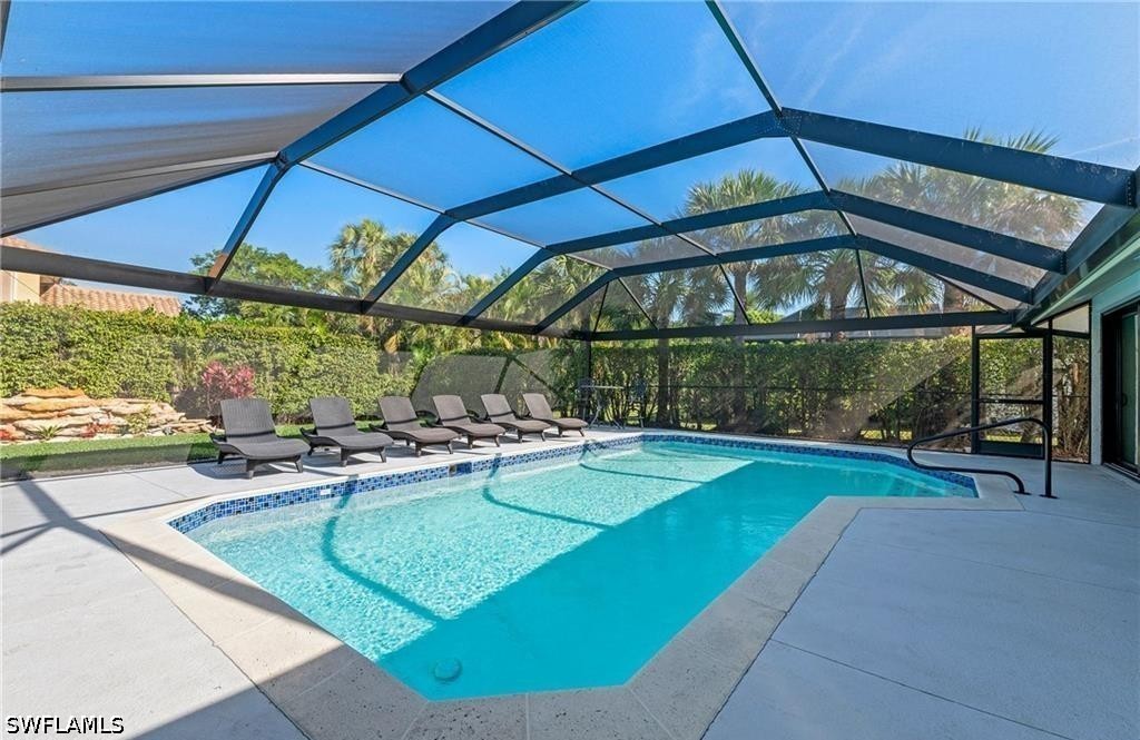 3 Bed Pool Home for Sale in Kings Lake, photo 34