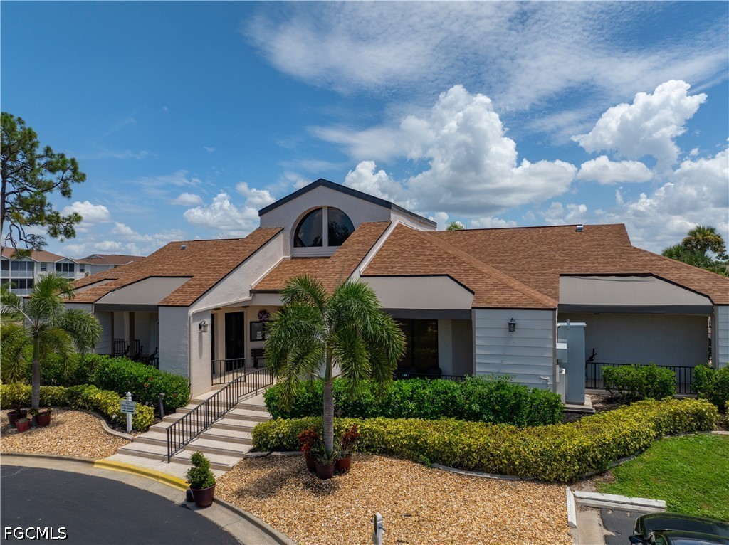 2 Bed Waterfront Home for Sale in Fort Myers, photo 34