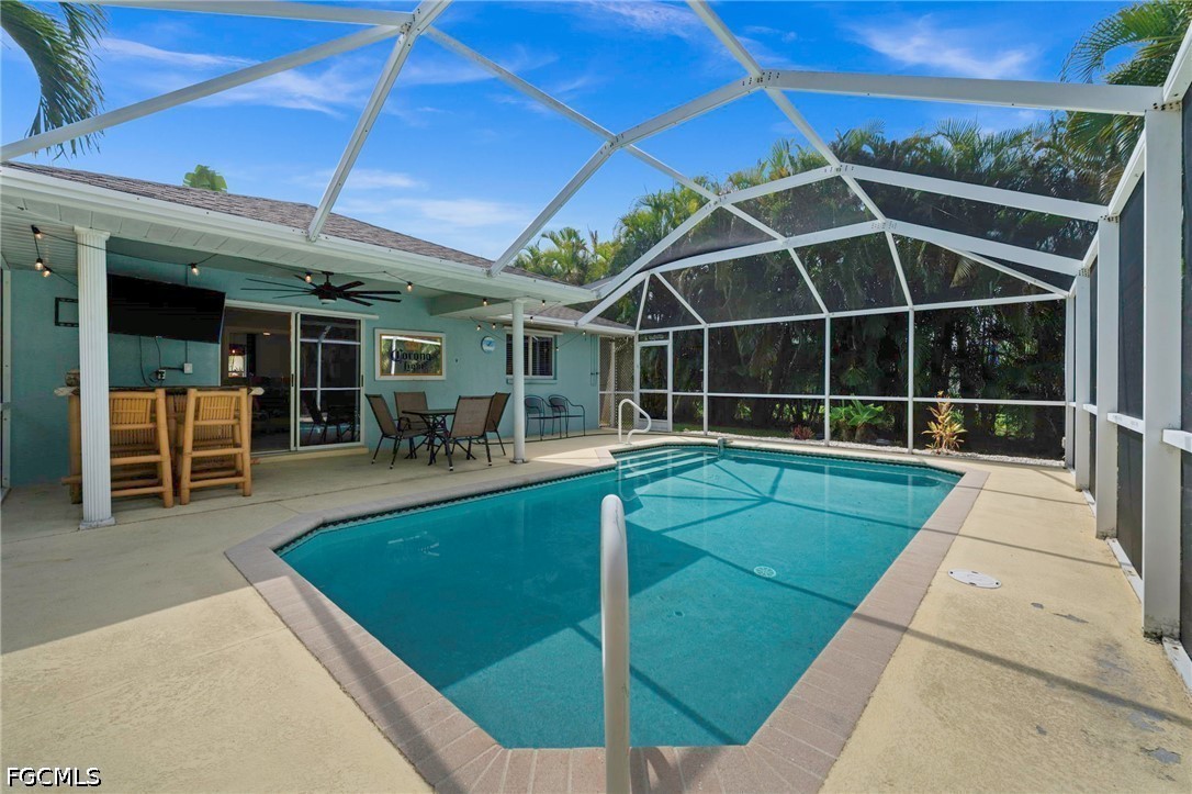 3 Bed Pool Home for Sale in Cape Coral, photo 34