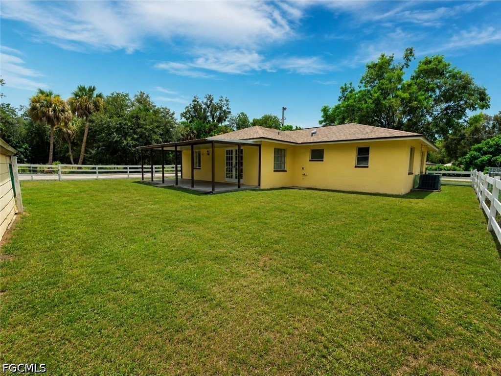 3 Bed SingleFamilyResidence for Sale in North Fort Myers, photo 34