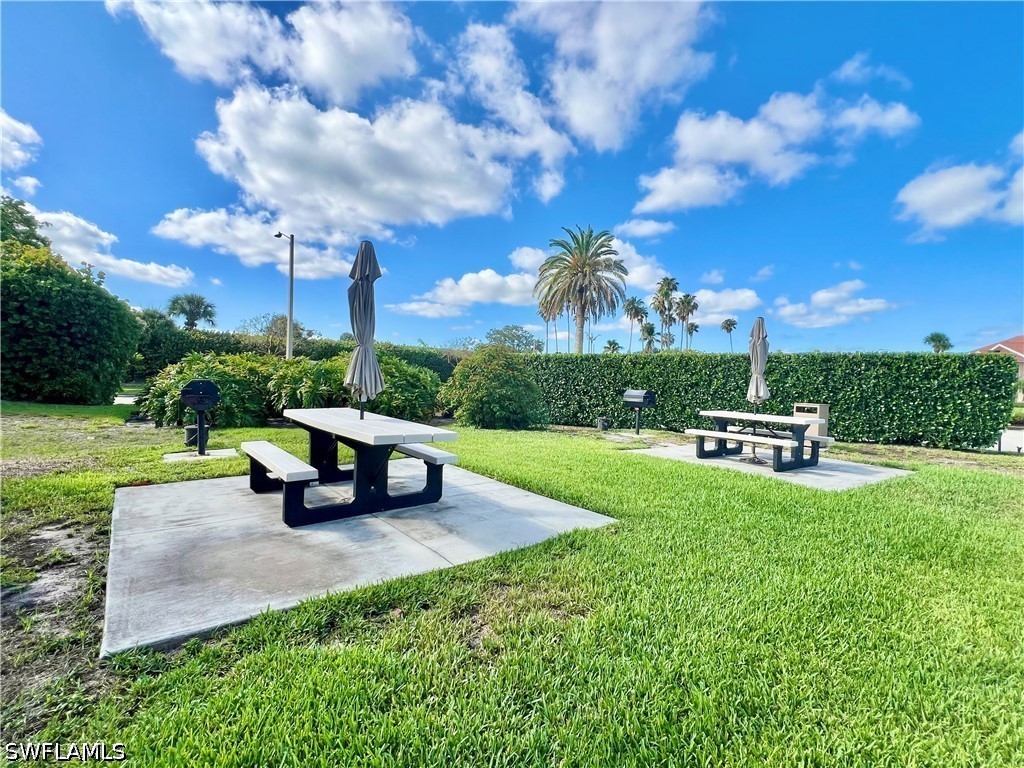 2 Bed Condominium for Sale in Naples, photo 34