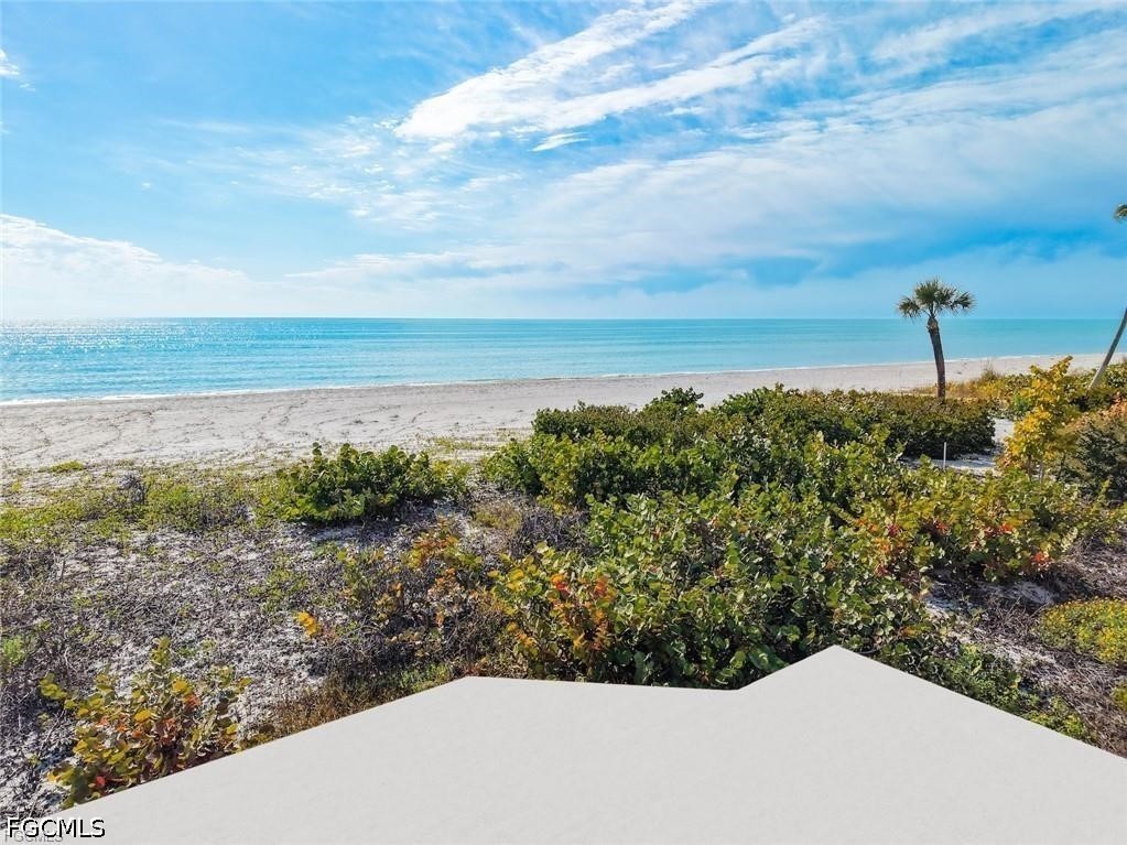 Waterfront Home for Sale in Metes And Bounds, photo 34