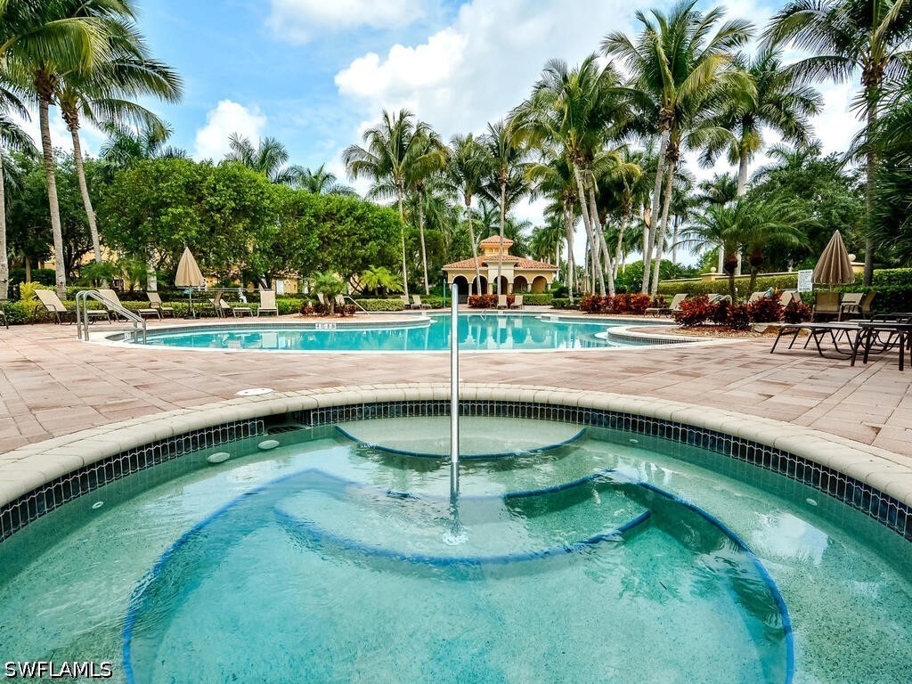 3 Bed Waterfront Home for Sale in Naples, photo 34