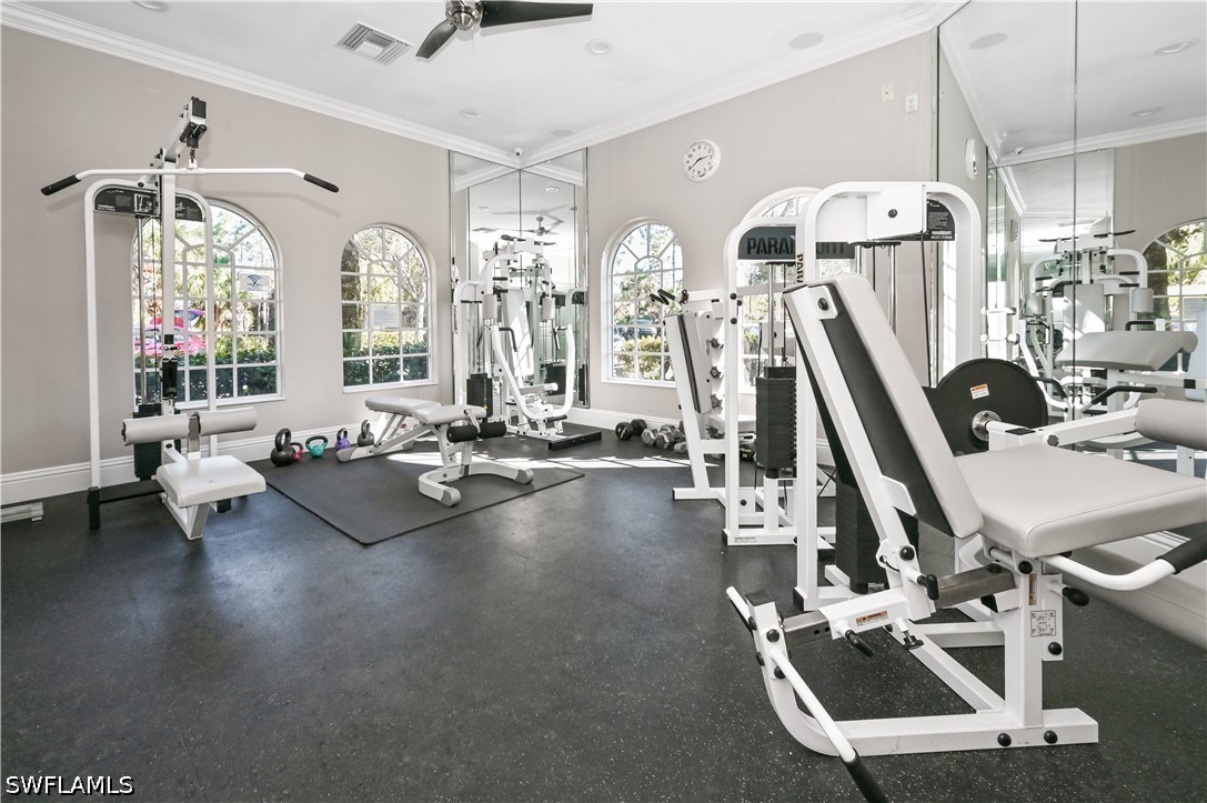 5 Bed SingleFamilyResidence for Sale in Naples, photo 34