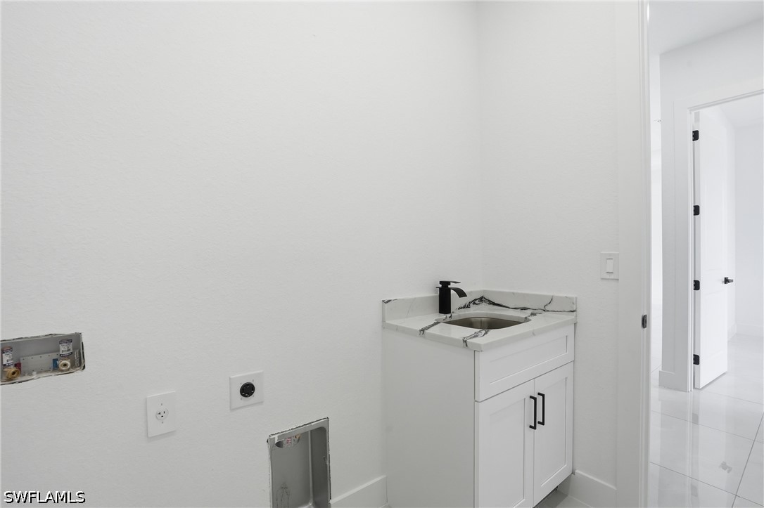 3 Bed SingleFamilyResidence for Sale in Lehigh Acres, photo 34