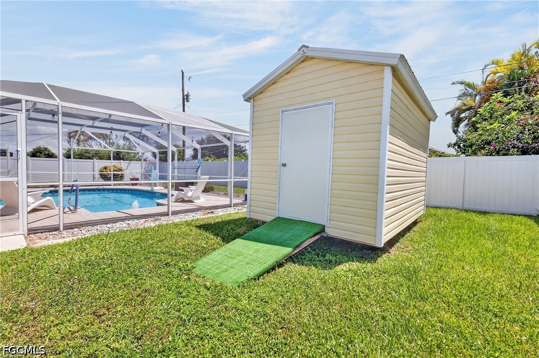 3 Bed Pool Home for Sale in Cape Coral, photo 34
