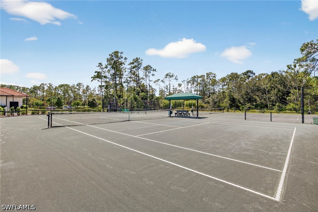 2 Bed Condominium for Sale in Naples, photo 34