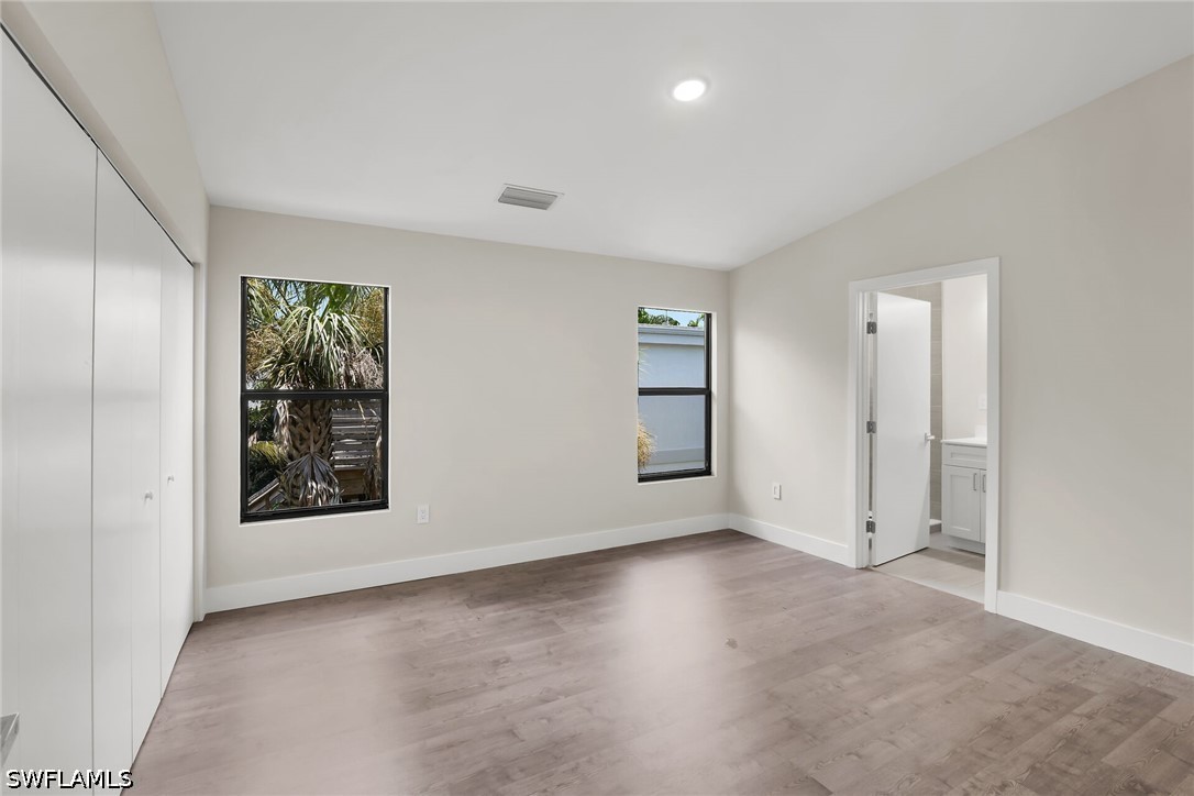 3 Bed SingleFamilyResidence for Sale in Naples, photo 34