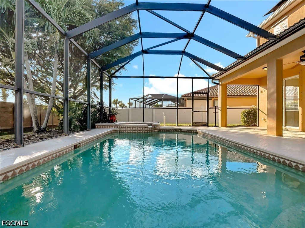 5 Bed Pool Home for Sale in Promenade West, photo 34