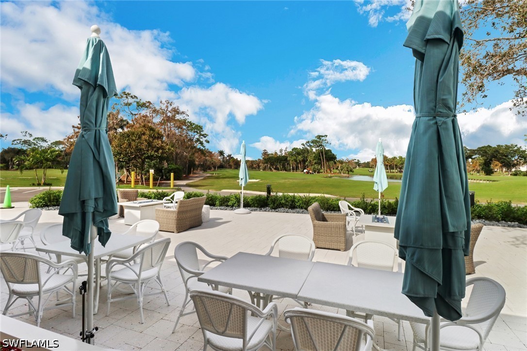 2 Bed SingleFamilyResidence for Sale in Naples, photo 34