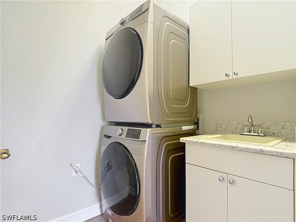3 Bed Condominium for Sale in Turtle Point, photo 34