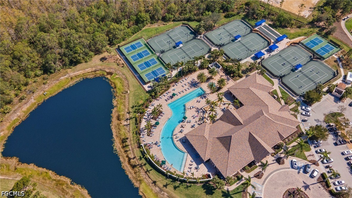 3 Bed Condominium for Sale in Somerset, photo 34