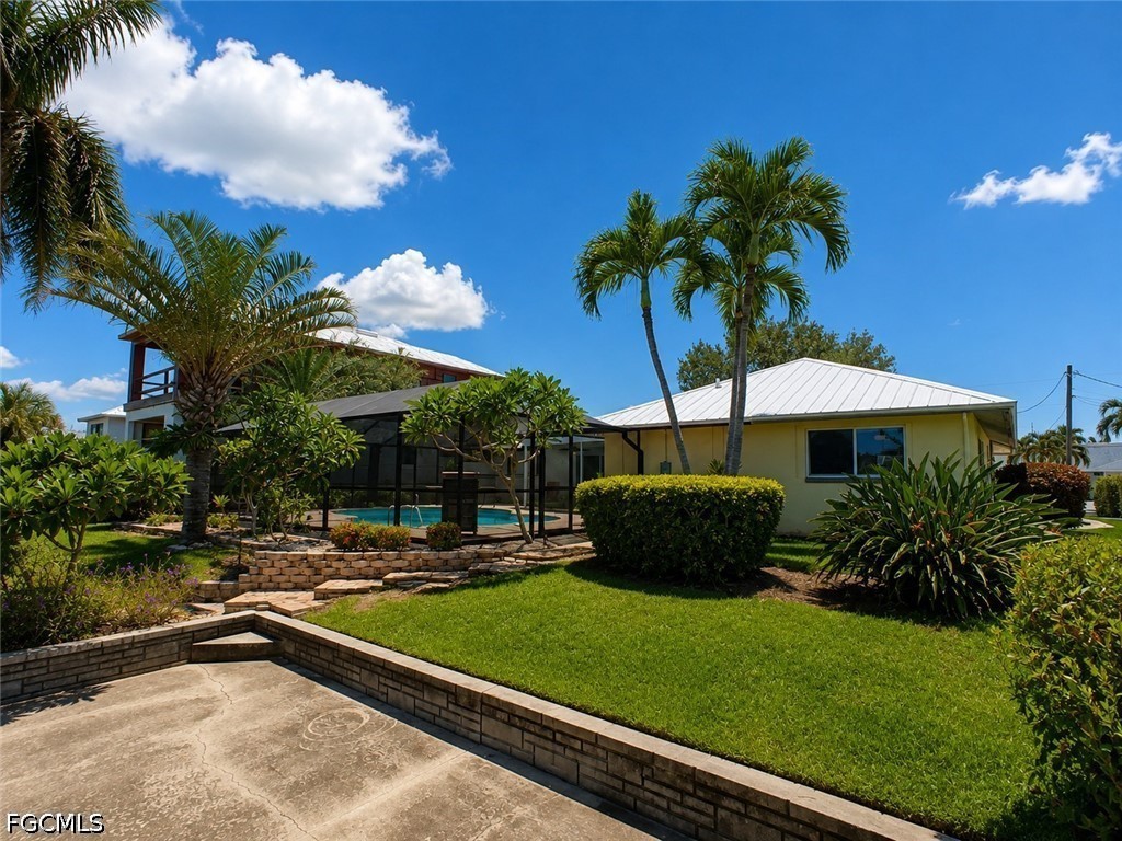 3 Bed Pool Home for Sale in Cape Coral, photo 34