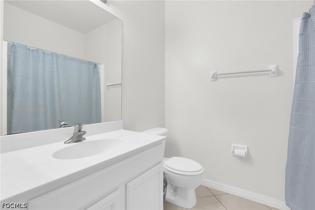 4 Bed SingleFamilyResidence for Sale in Lehigh Acres, photo 34