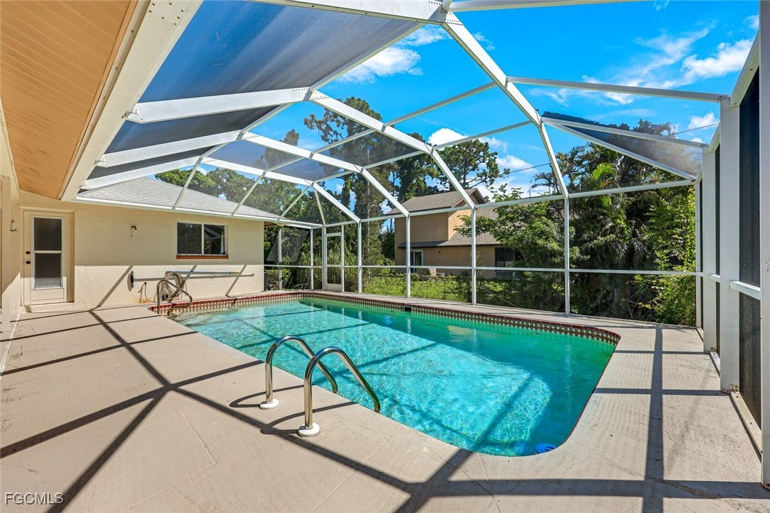 3 Bed Pool Home for Sale in San Carlos Park, photo 35