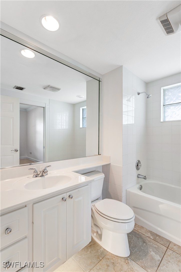 3 Bed Townhouse for Sale in Bonita Springs, photo 35