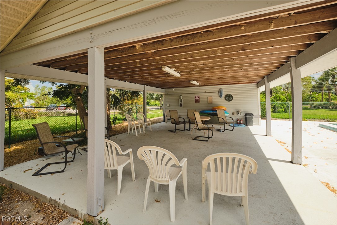 2 Bed Condominium for Sale in North Fort Myers, photo 35