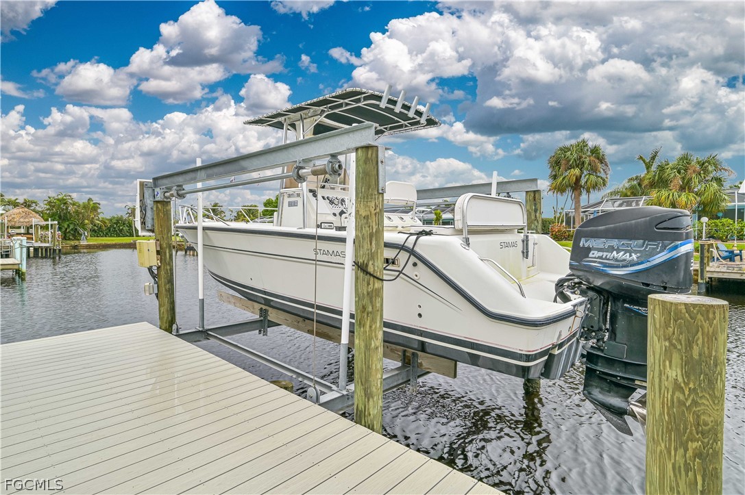 3 Bed Waterfront Home for Sale in Cape Coral, photo 35