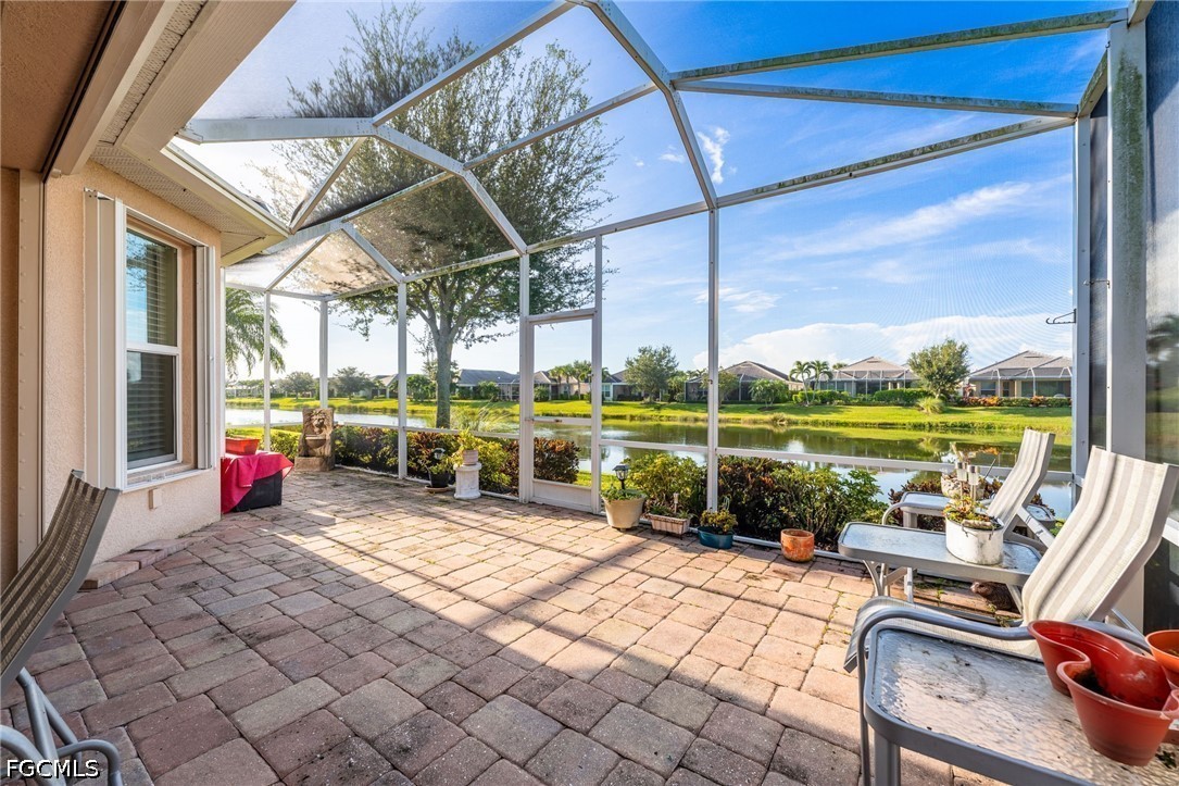 2 Bed Waterfront Home for Sale in Sandoval, photo 35