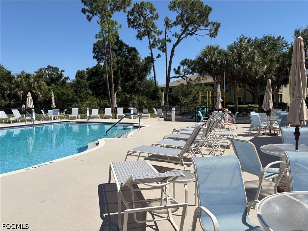 2 Bed Waterfront Home for Sale in Fort Myers, photo 35