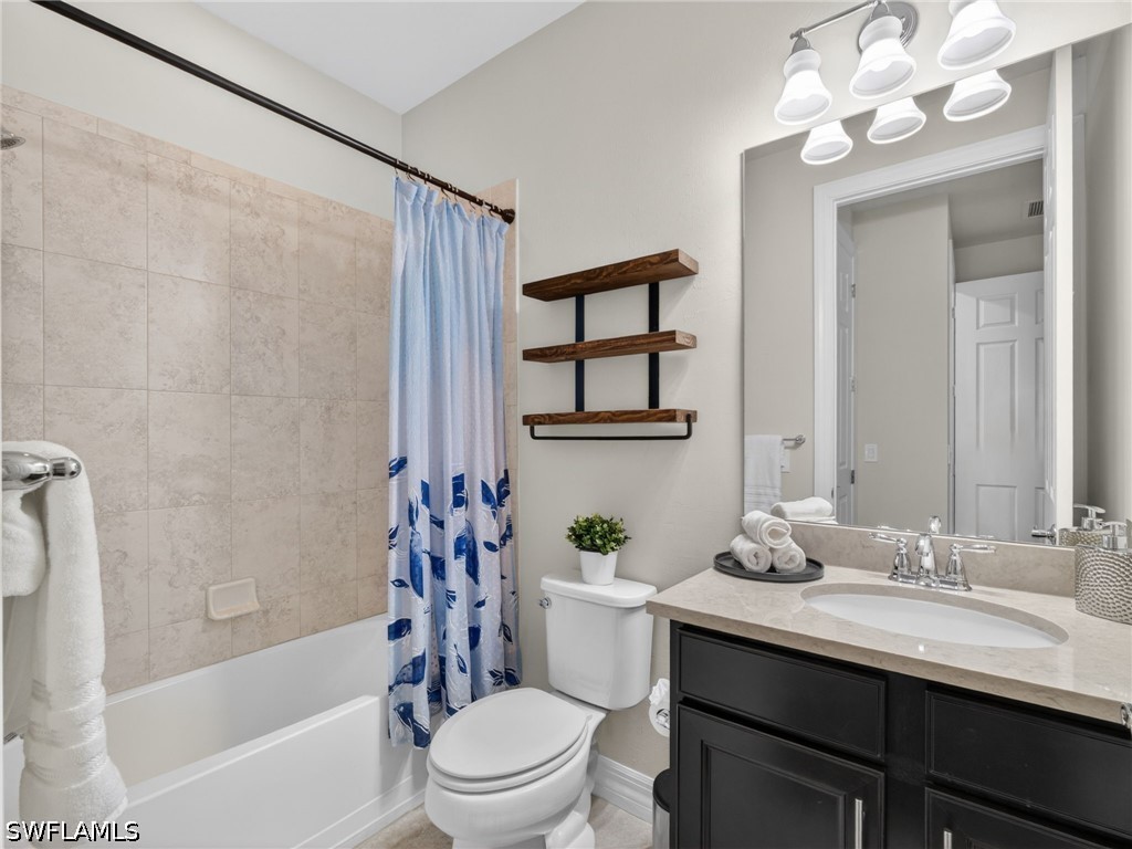 3 Bed Waterfront Home for Sale in Del Webb, photo 35
