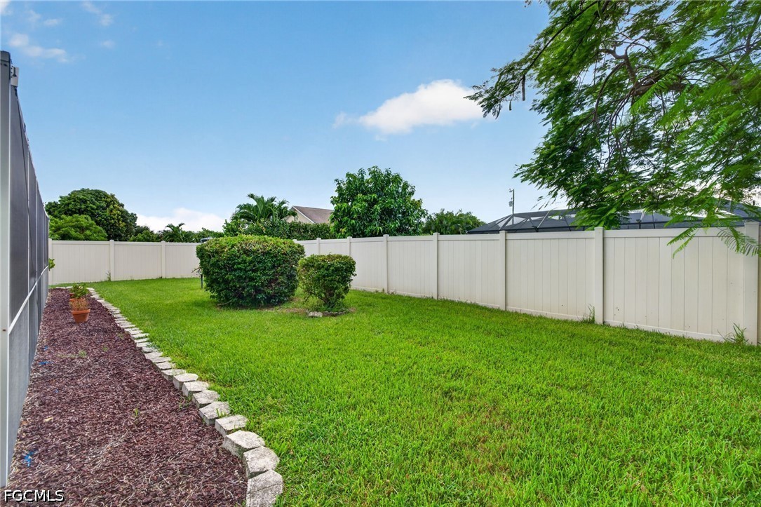 3 Bed Pool Home for Sale in Cape Coral, photo 35