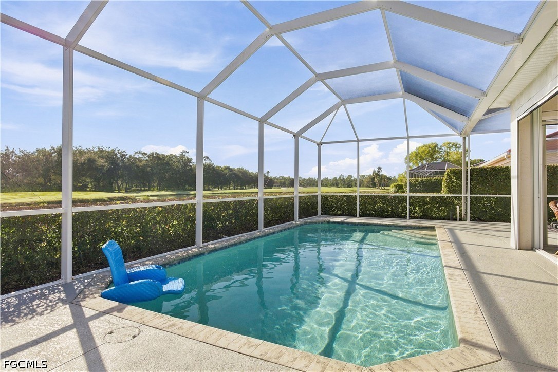 3 Bed Pool Home for Sale in Herons Glen, photo 35