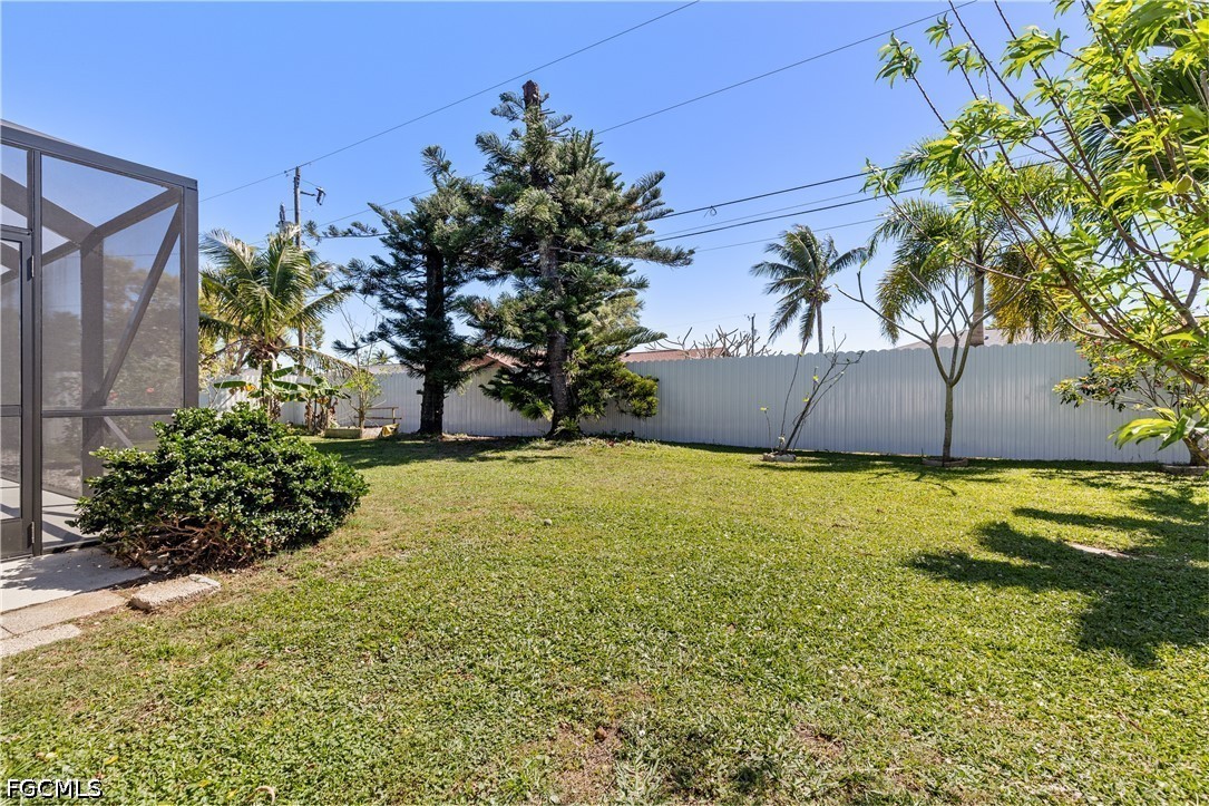 3 Bed Pool Home for Sale in Cape Coral, photo 35