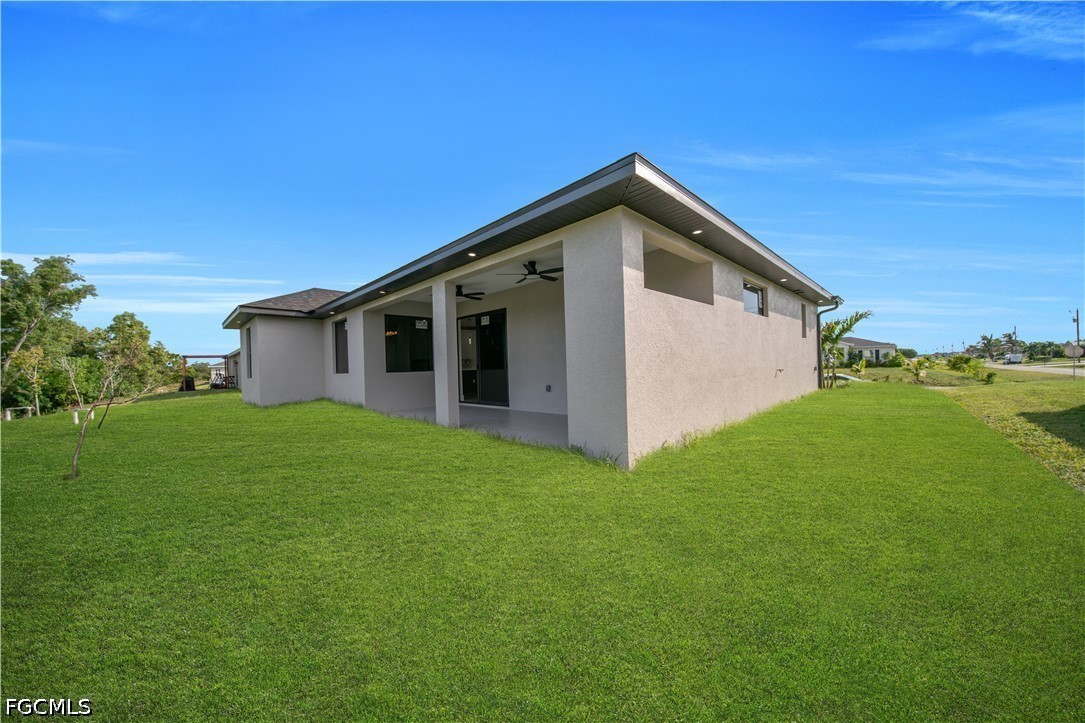 3 Bed Waterfront Home for Sale in Cape Coral, photo 35