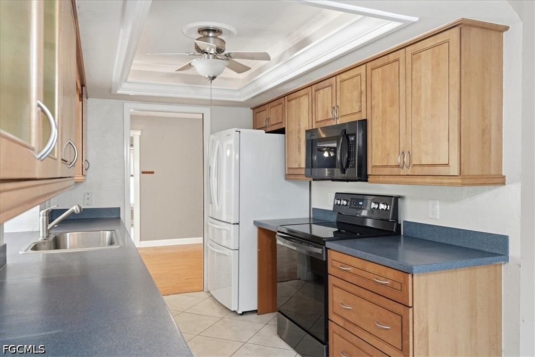 3 Bed Waterfront Home for Sale in Fort Myers, photo 35