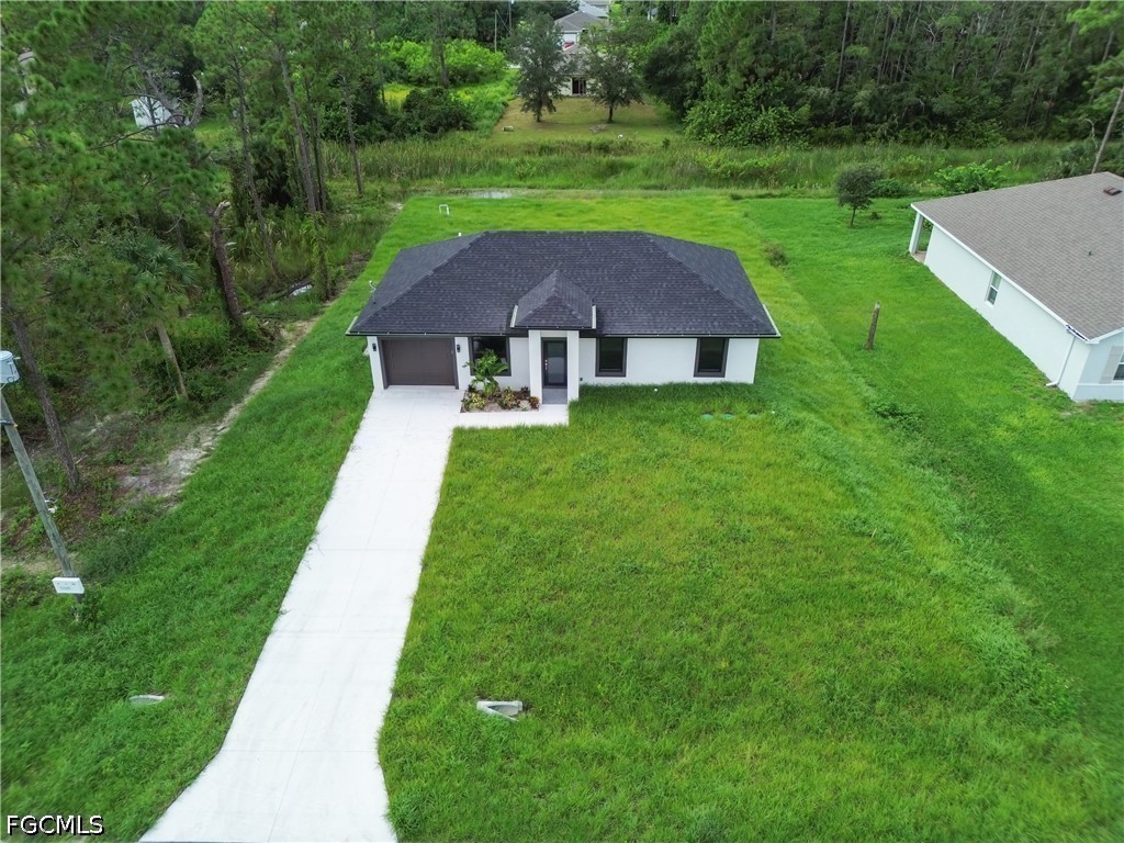 3 Bed SingleFamilyResidence for Sale in Lehigh Acres, photo 35