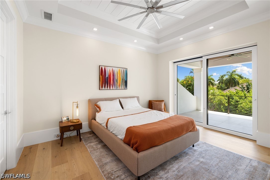 5 Bed Pool Home for Sale in Moorings, photo 35