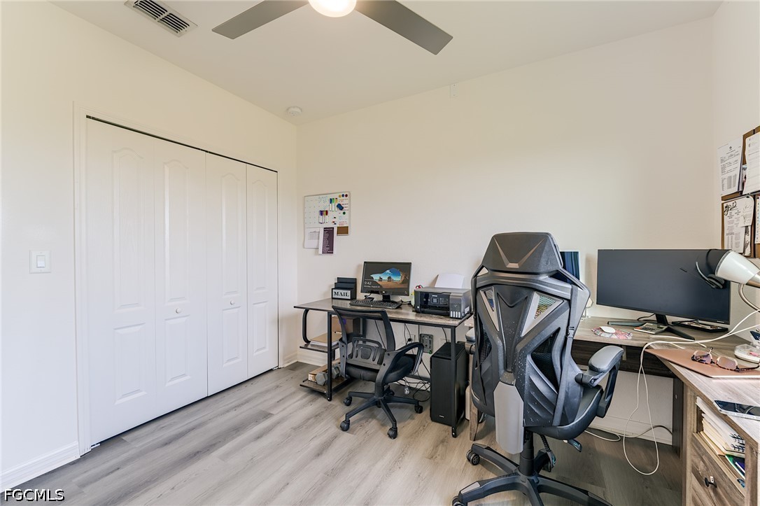 4 Bed SingleFamilyResidence for Sale in Cape Coral, photo 35