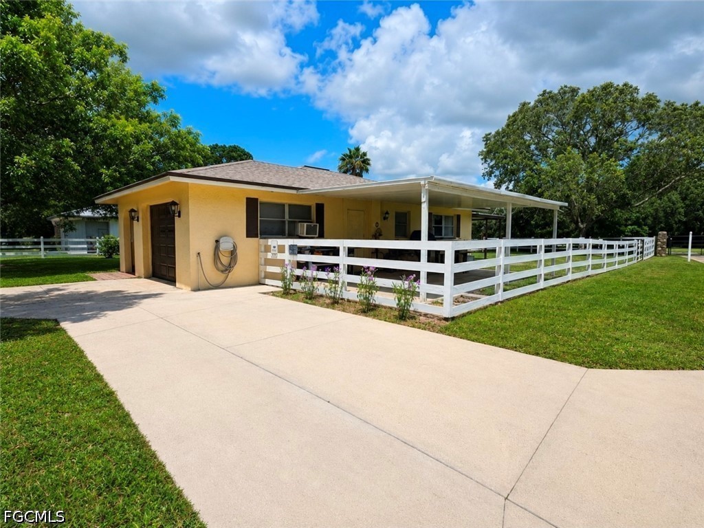 3 Bed SingleFamilyResidence for Sale in North Fort Myers, photo 35