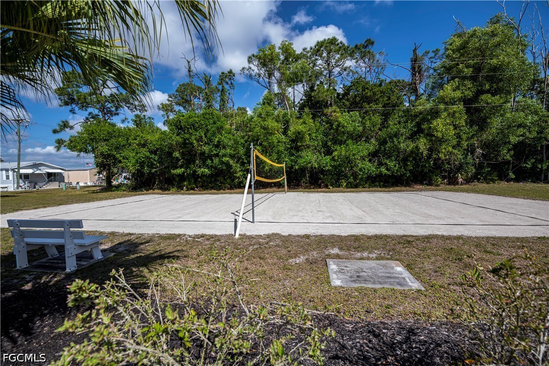 1 Bed ManufacturedHome for Sale in North Fort Myers, photo 35