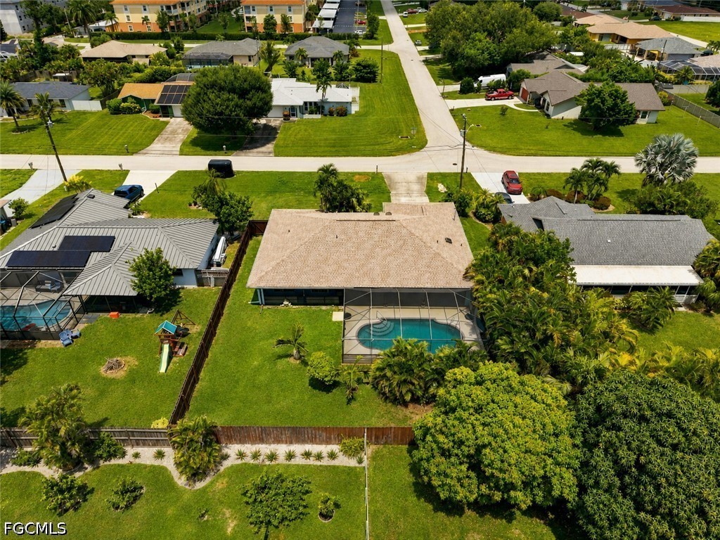 3 Bed Pool Home for Sale in Cape Coral, photo 35