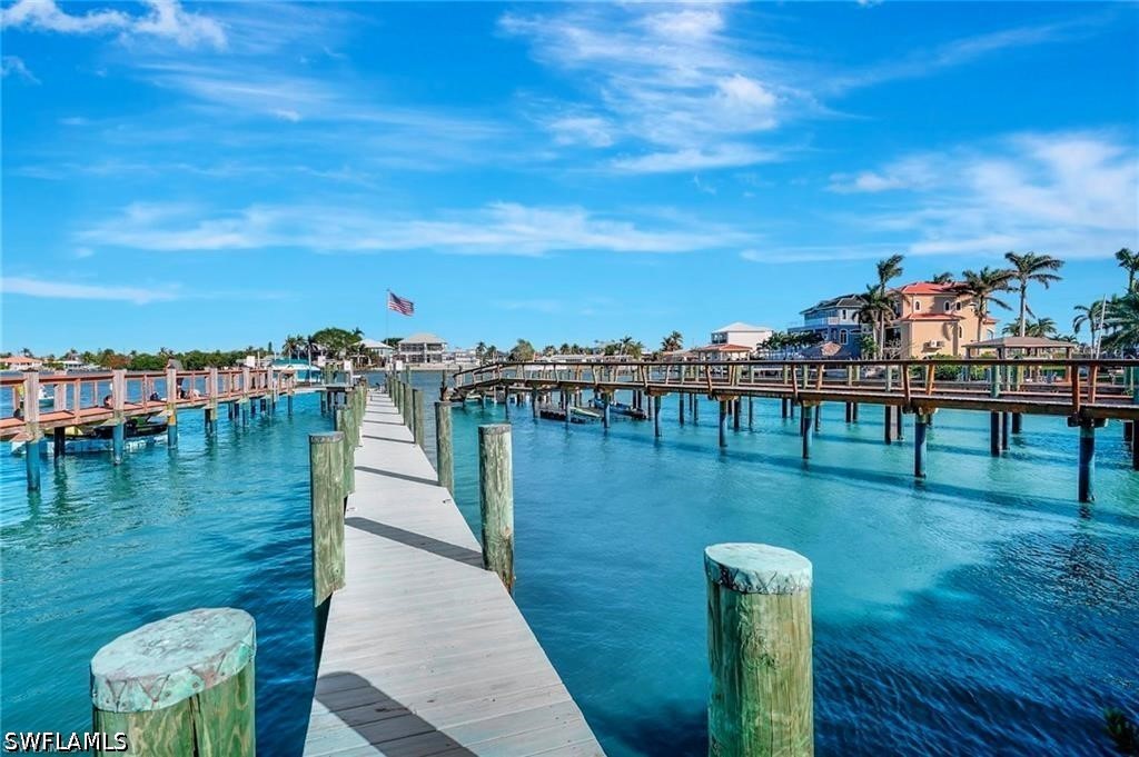 3 Bed Waterfront Home for Sale in Naples, photo 35