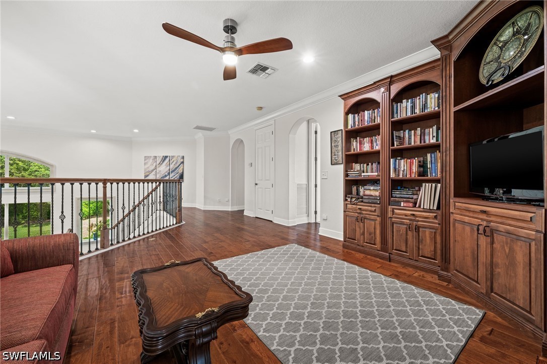 5 Bed SingleFamilyResidence for Sale in Belle Lago, photo 35