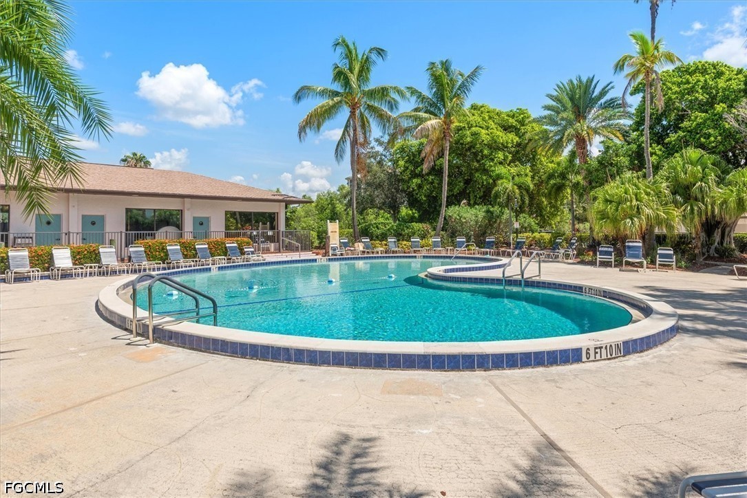 2 Bed Waterfront Home for Sale in Schooner Bay, photo 35