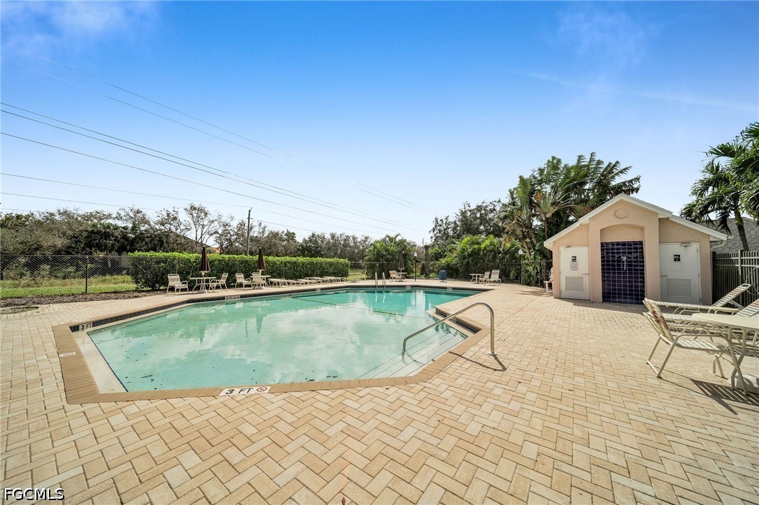 3 Bed SingleFamilyResidence for Sale in The Meadow, photo 35