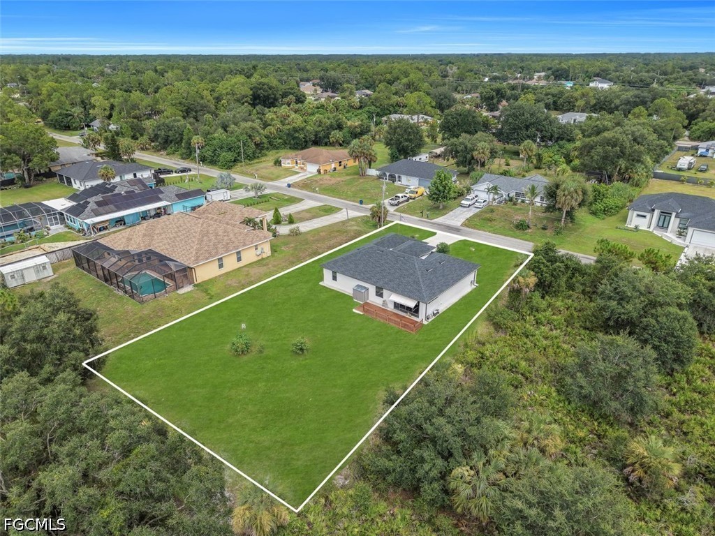3 Bed SingleFamilyResidence for Sale in Lehigh Acres, photo 35