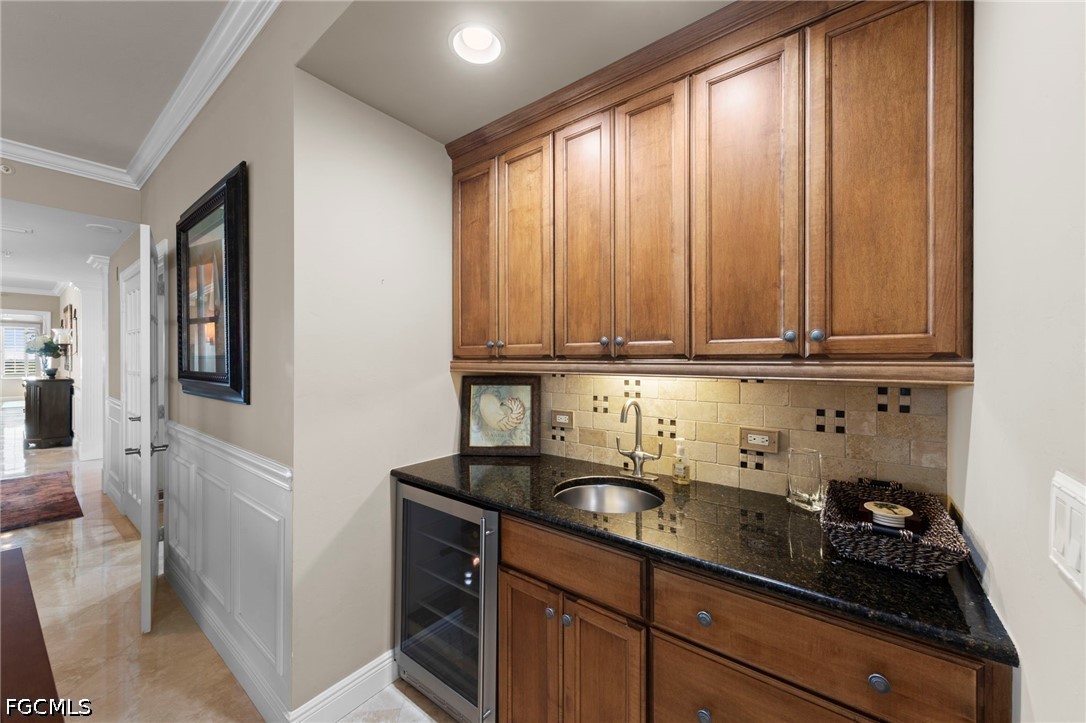 3 Bed Waterfront Home for Sale in Naples, photo 35