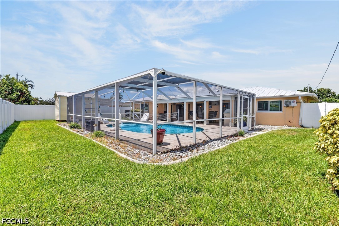 3 Bed Pool Home for Sale in Cape Coral, photo 35