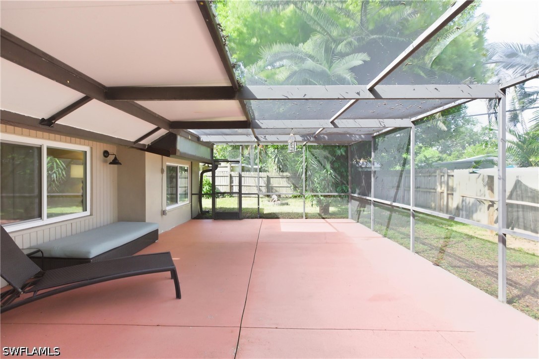 3 Bed SingleFamilyResidence for Sale in Seminole Estates, photo 35